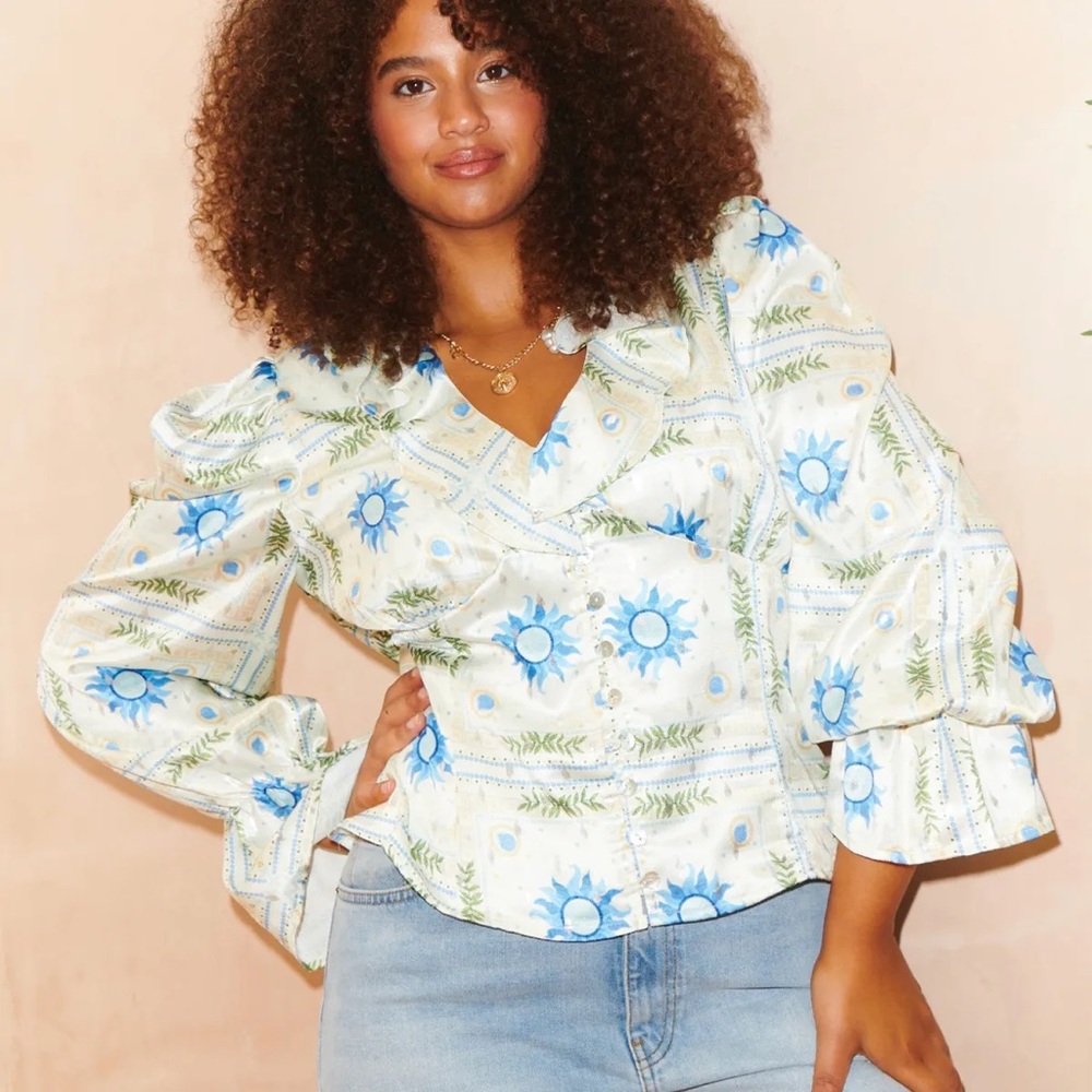 NEVER FULLY DRESSED Celestial Cream Print Sunniva Top